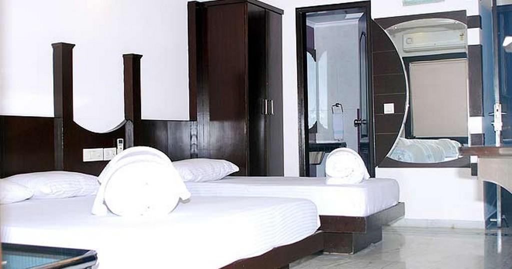 Maxfort Greenwood City Gurgaon Dış mekan fotoğraf