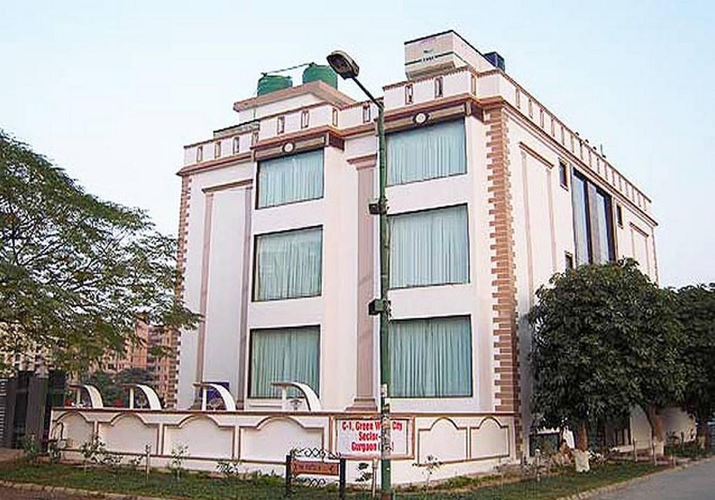 Maxfort Greenwood City Gurgaon Dış mekan fotoğraf