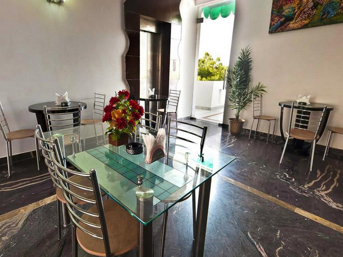 Maxfort Greenwood City Gurgaon Dış mekan fotoğraf