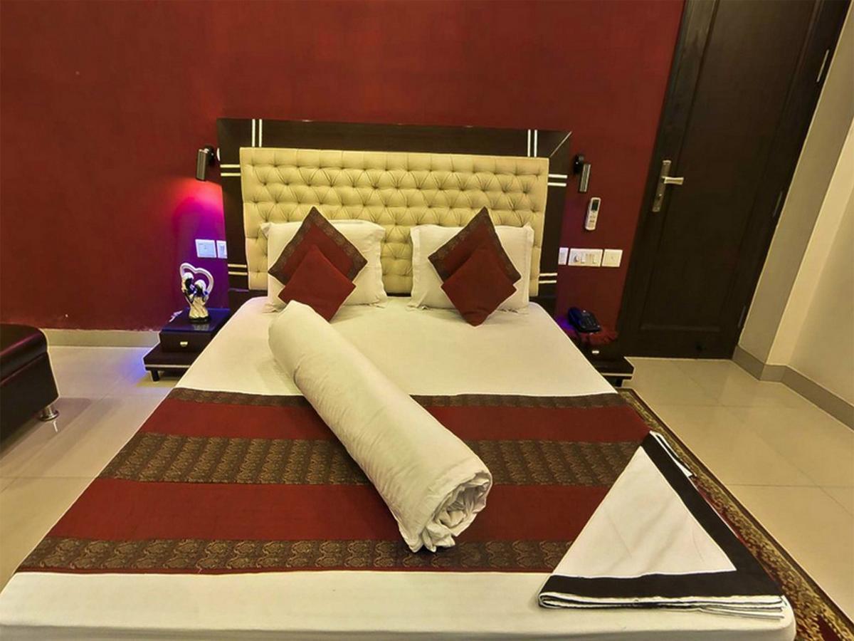 Maxfort Greenwood City Gurgaon Dış mekan fotoğraf