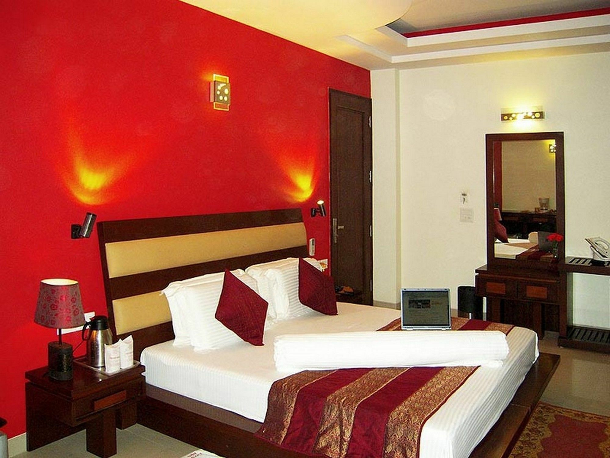 Maxfort Greenwood City Gurgaon Dış mekan fotoğraf